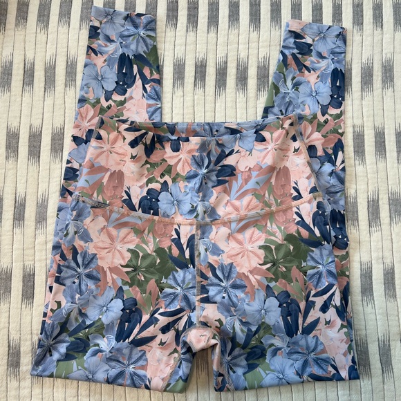 Beyond Yoga High Rise Leggings - Picture 2 of 5